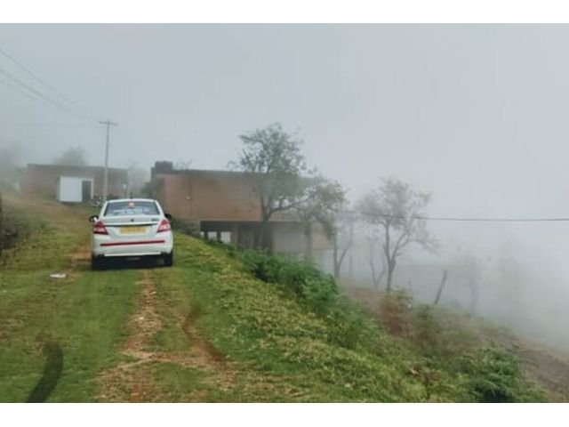 coimbatore airport to valparai taxi